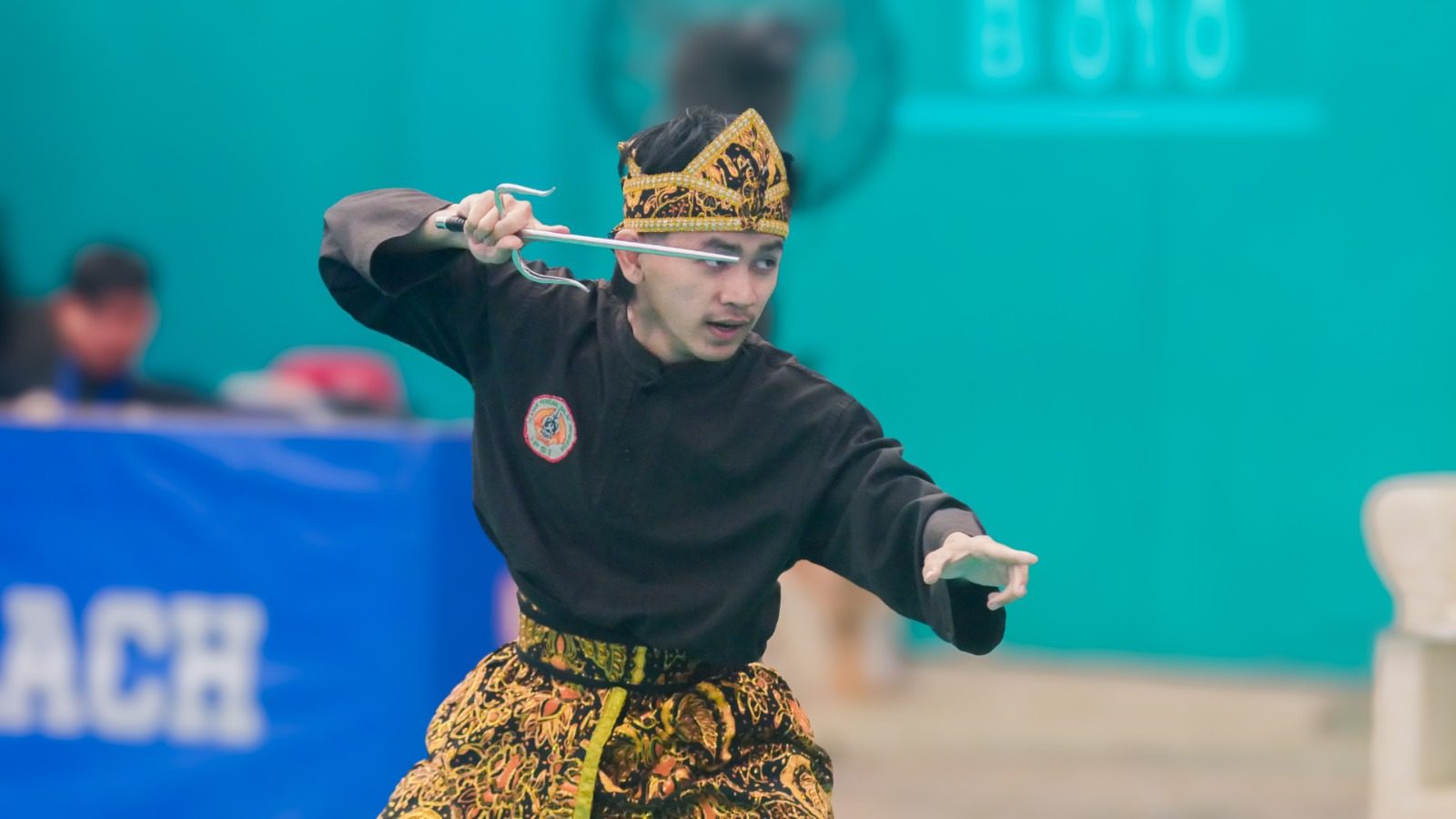 Atlet pencak silat